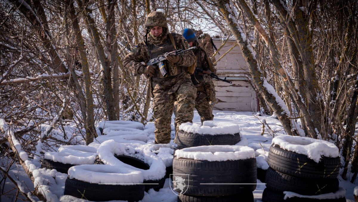 Бойцы 43-й отдельной механизированной бригады